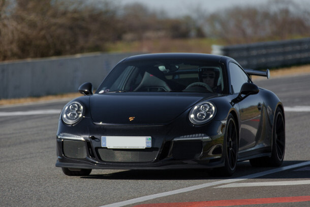 Black Porsche 991 GT3