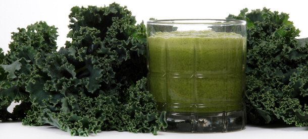 Using Kale for Juices and Smoothies