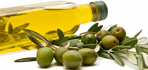 Olive Oil is Great to Cook with but it Alters Omega-3 Properties - Try to Stick to Baking or Using it in Salad Dressings
