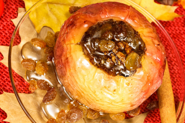 organic apple baked with honey and nuts