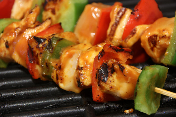 cooked bell peppers kebabs with chicken 