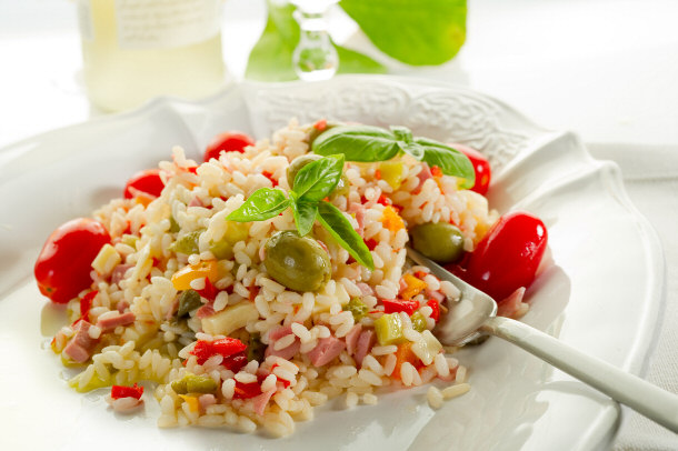 Rice Salad with Tomatoes- Example of High Fiber Meal