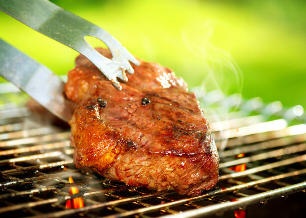 grilling steak