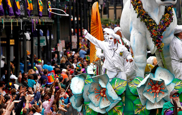 Rex Crew Passing out Beads