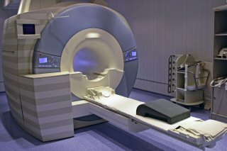 Radiation machine and table