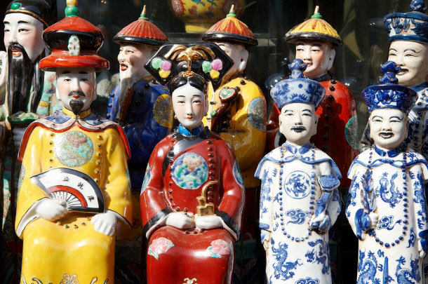 ceramic figures