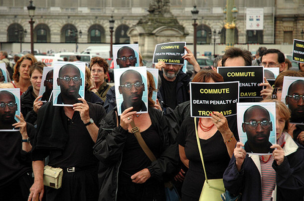 World Coalition Against the Death Penalty From Paris, France
