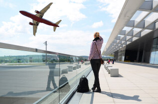 Airport Interview Tour