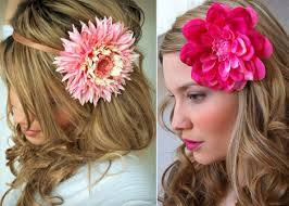 Wear flower clip in hair on side