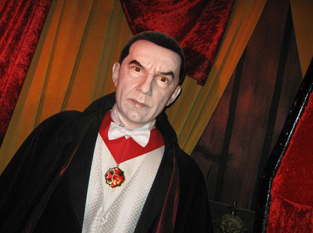 Bela Lugosi as Dracula