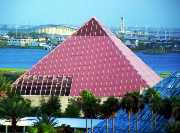 Discovery Pyramid