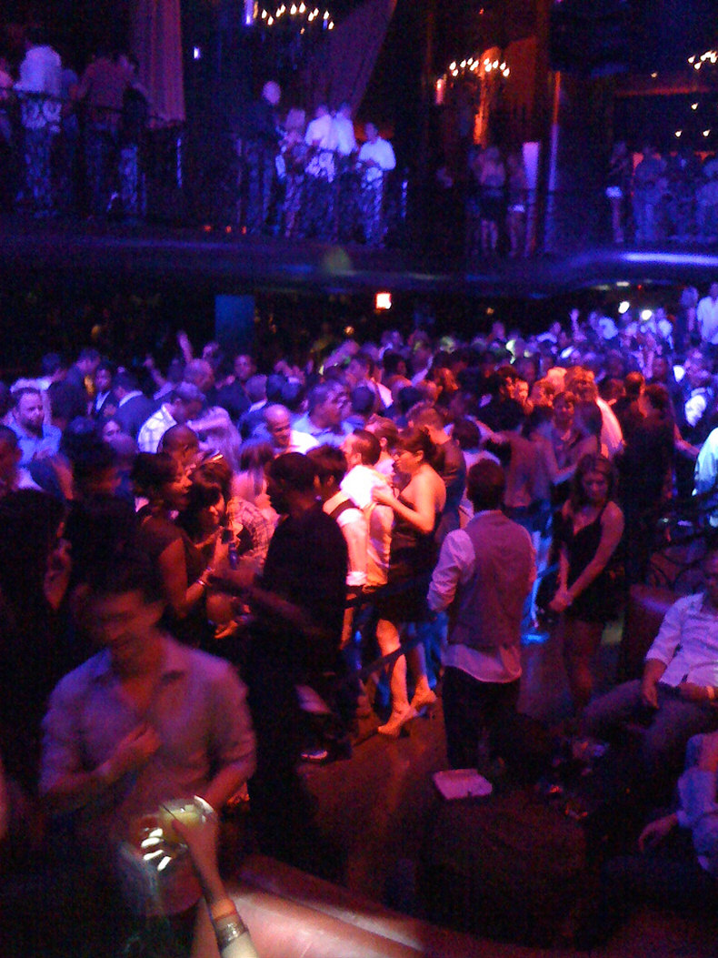 Luxor Casino - LAX Nightclub - Las Vegas by Kaloozer, on Flickr