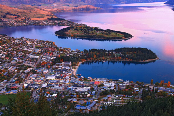 queenstown downtown new zealand