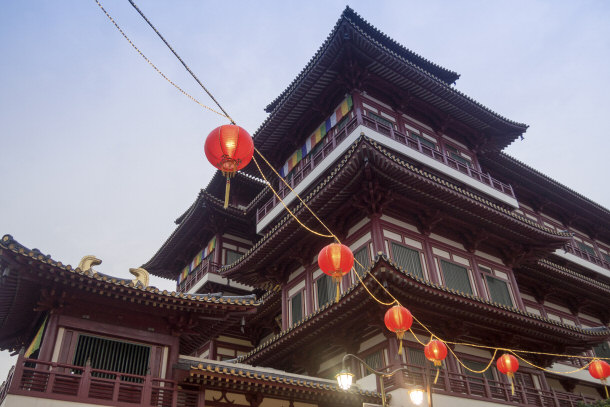 Buddha Tooth Relic Temple - Chinatown, Singapore