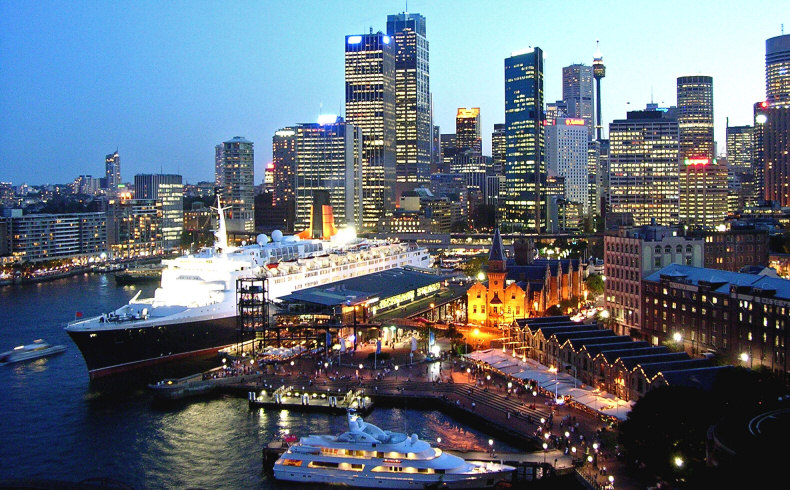 Queen Elizabeth II in Sydney Harbour