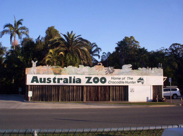 Sign Near Front Entrance of the Australia Zoo