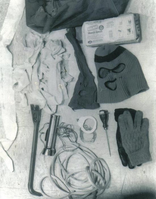 Murder Kit Found in Bundy's Car: