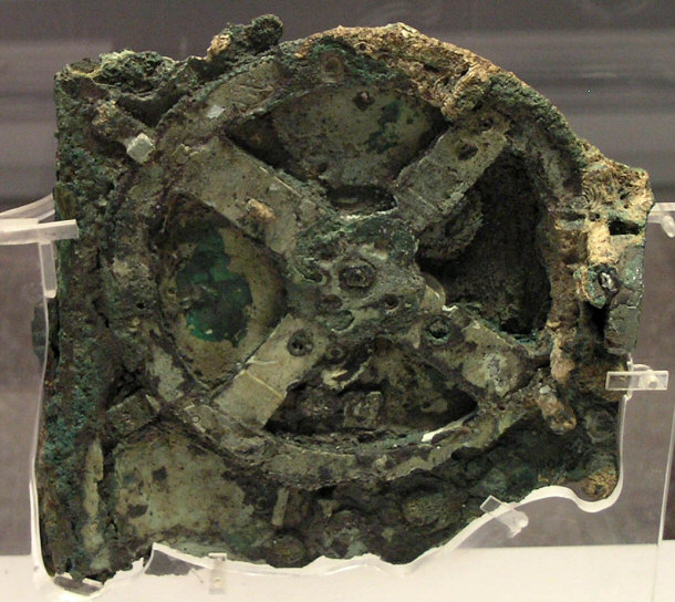 1902 Archimedes Antikythera mechanism for his Planetarium was found
