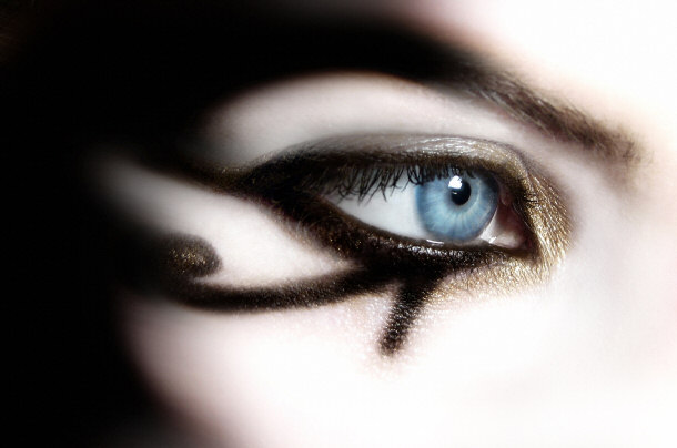 Egyptian Eye Makeup Protected Against Infections