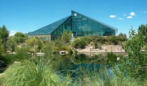 The Albuquerque Biopark is a unique set of facilities that can keep your family entertained and learning all day. It is a combination of a zoo, aquarium and botanic gardens