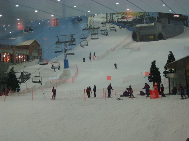 Inside the Massive Structure of Ski Dubai