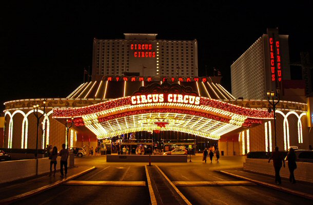 Circus Circus is a classic Las Vegas hotel with a full on amusement park inside. At the Adventuredome, the roller coaster enthusiast can find treasures like The Canyon Blaster, which boasts the only double corkscrew, double-loop indoor roller coaster in the world.