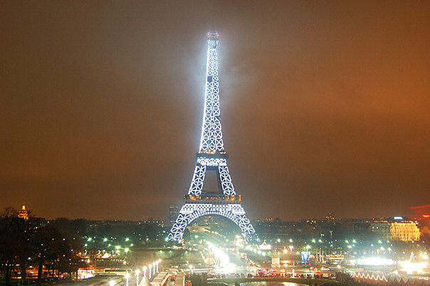 Eiffel Tower Light Show
