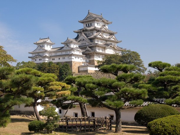 The Himeji, Hyogo Prefecture in Japan is home to the amazing Himeji Castle.