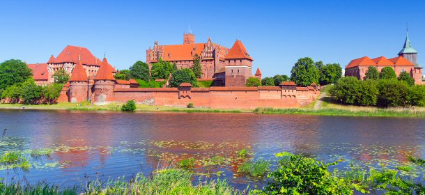 Located in Malbork, Poland, the Malbork Castle is the largest structure of its kind in terms of square feet and its the largest brick building in Europe